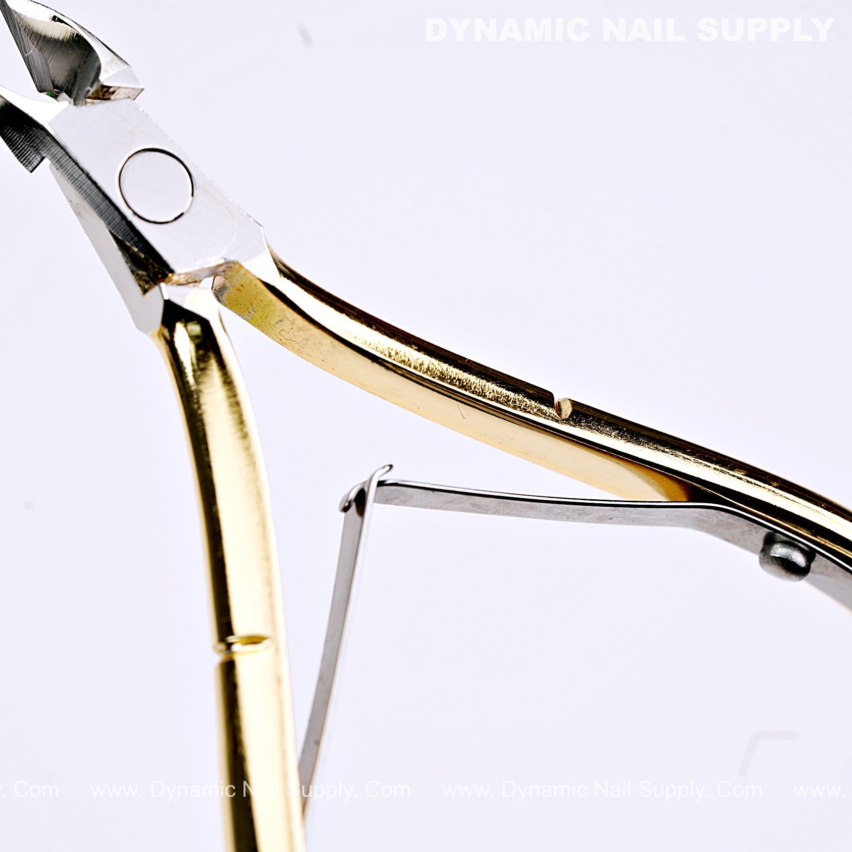 D501 - Ergonomic Carbon Steel Cuticle Nippers 鈥?Labor-Saving Design for Nail Techs and DIY Manicures