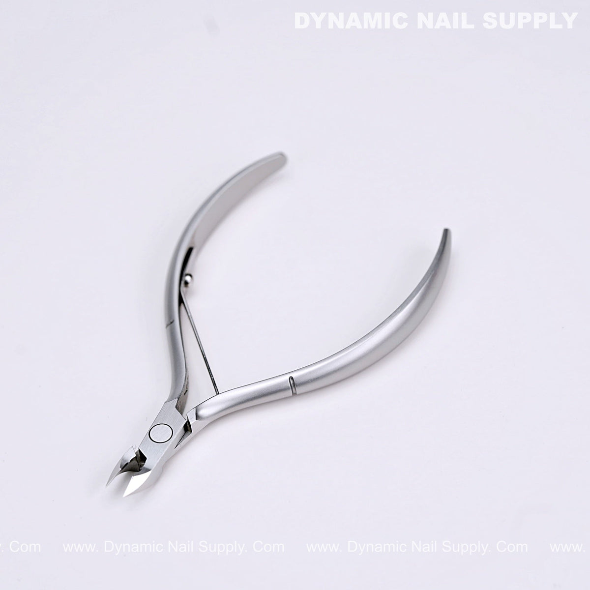 D09 - Jaw 12 - Cuticle Clippers with Grip Control 鈥?Sharp Jaw Design for Clean Cuticle Removal