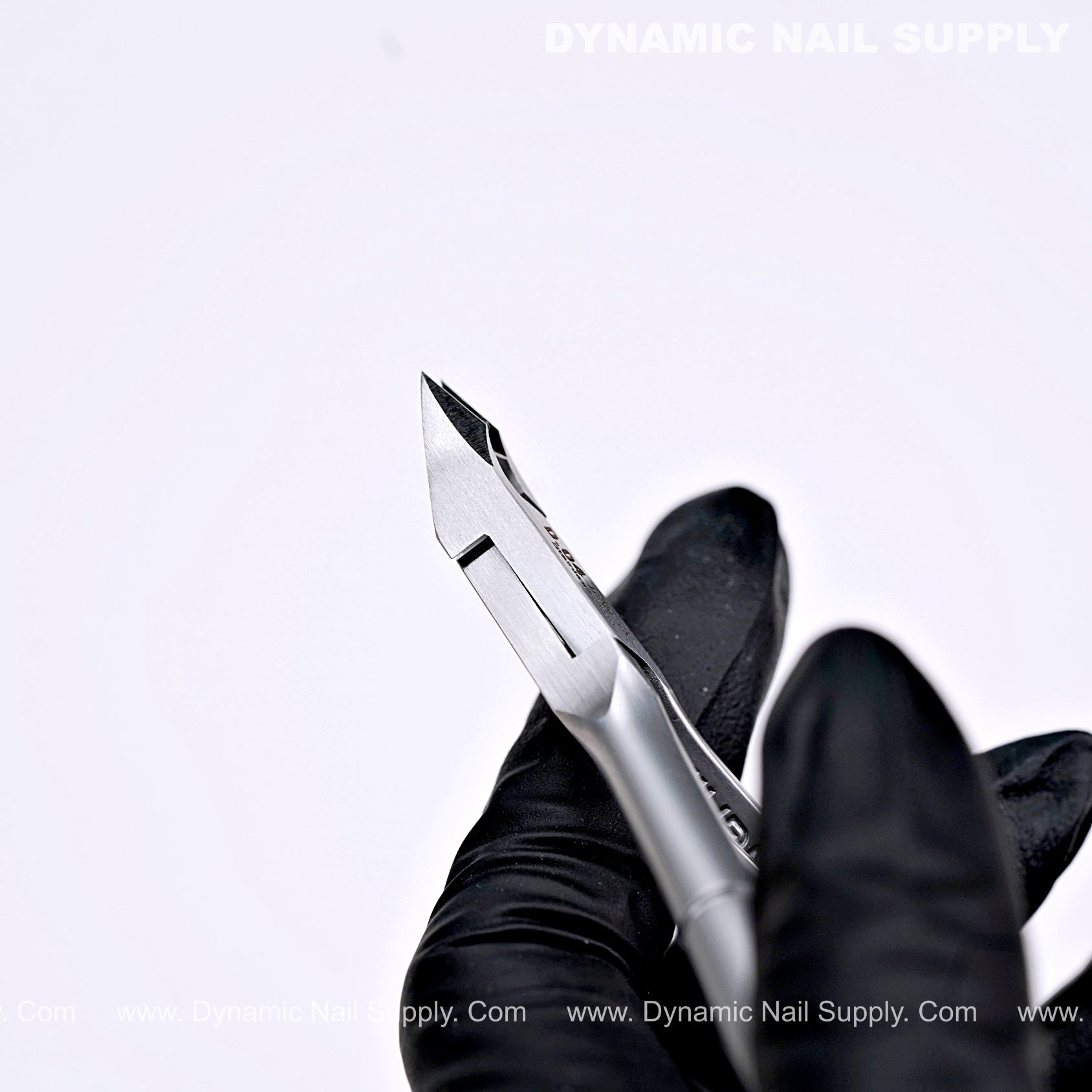 D04 - Jaw 14 - Upgraded Stainless Steel Cuticle Nippers 鈥?Ultra Sharp Dead- Skin Remover for Manicure & Pedicure