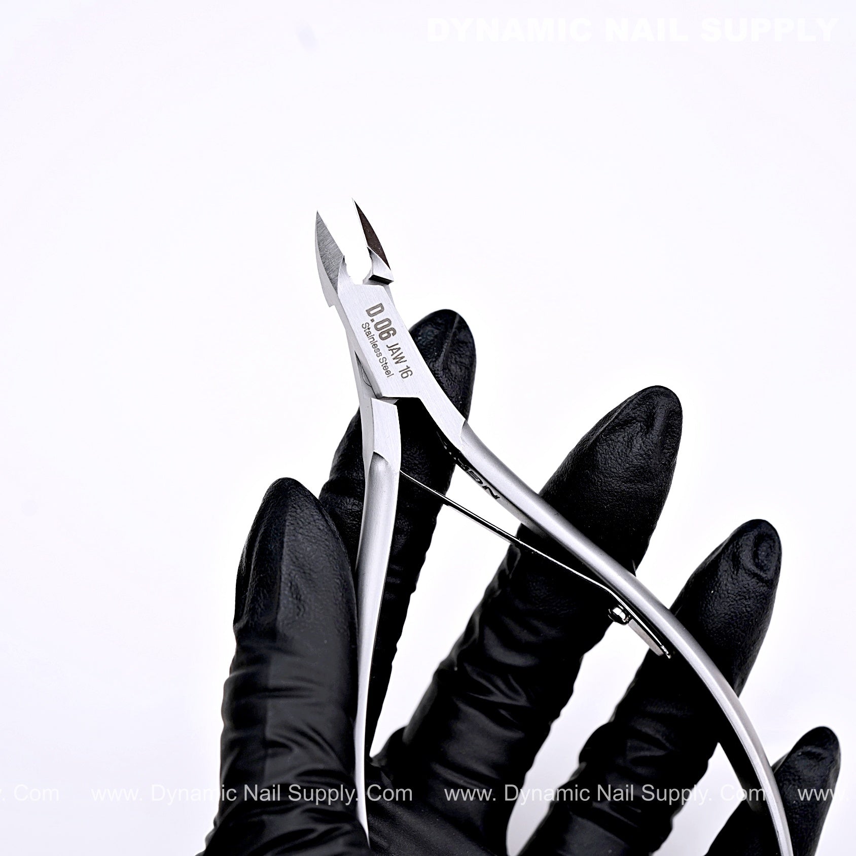 D06 - Jaw 16 - Professional Nail Nippers 鈥?Full Jaw Sharp Cuticle Cutter for Salon or Home Use