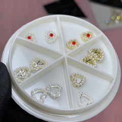 3D Pearl-edge Heart shape Charms for Valentines nails art design