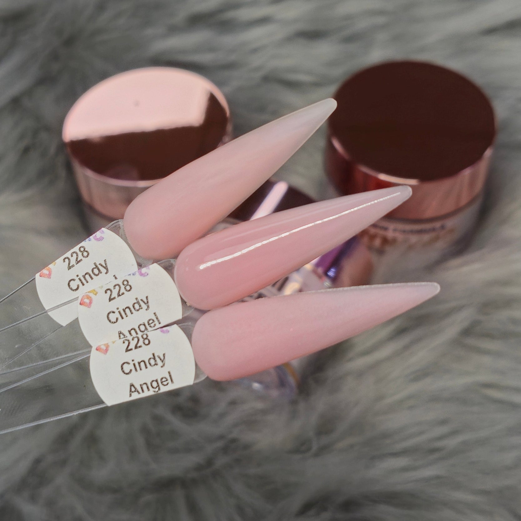 Cindy Angel Acrylic Powder (#228) Cover color for Daily Usage