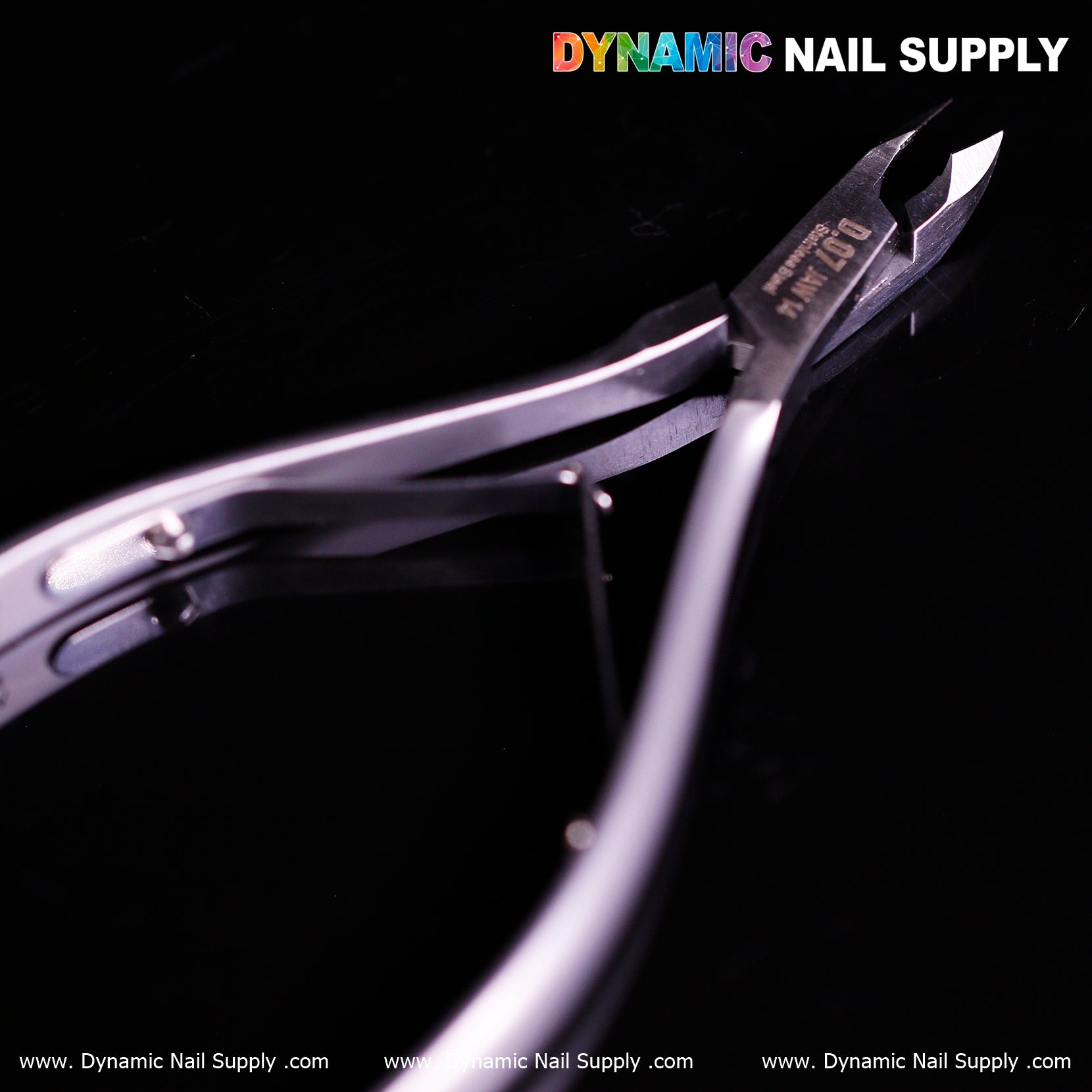 D07 - Jaw 14 - Cuticle Nippers for Nails 鈥?Super Fine Jaw Cuticle Clippers with Smooth Spring Action