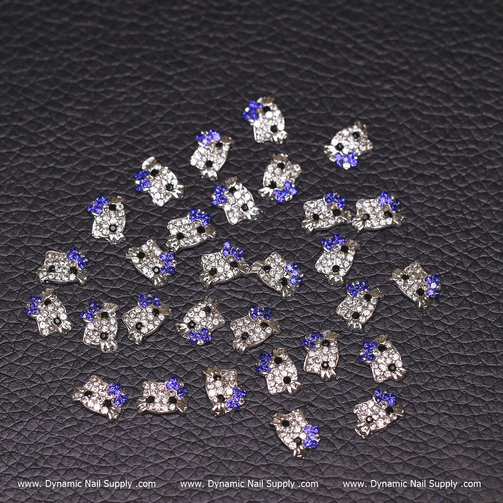 (Royal Blue) 30 pcs Metal Hell0 Kitty Design Nail Charms (zircon alloy charm)