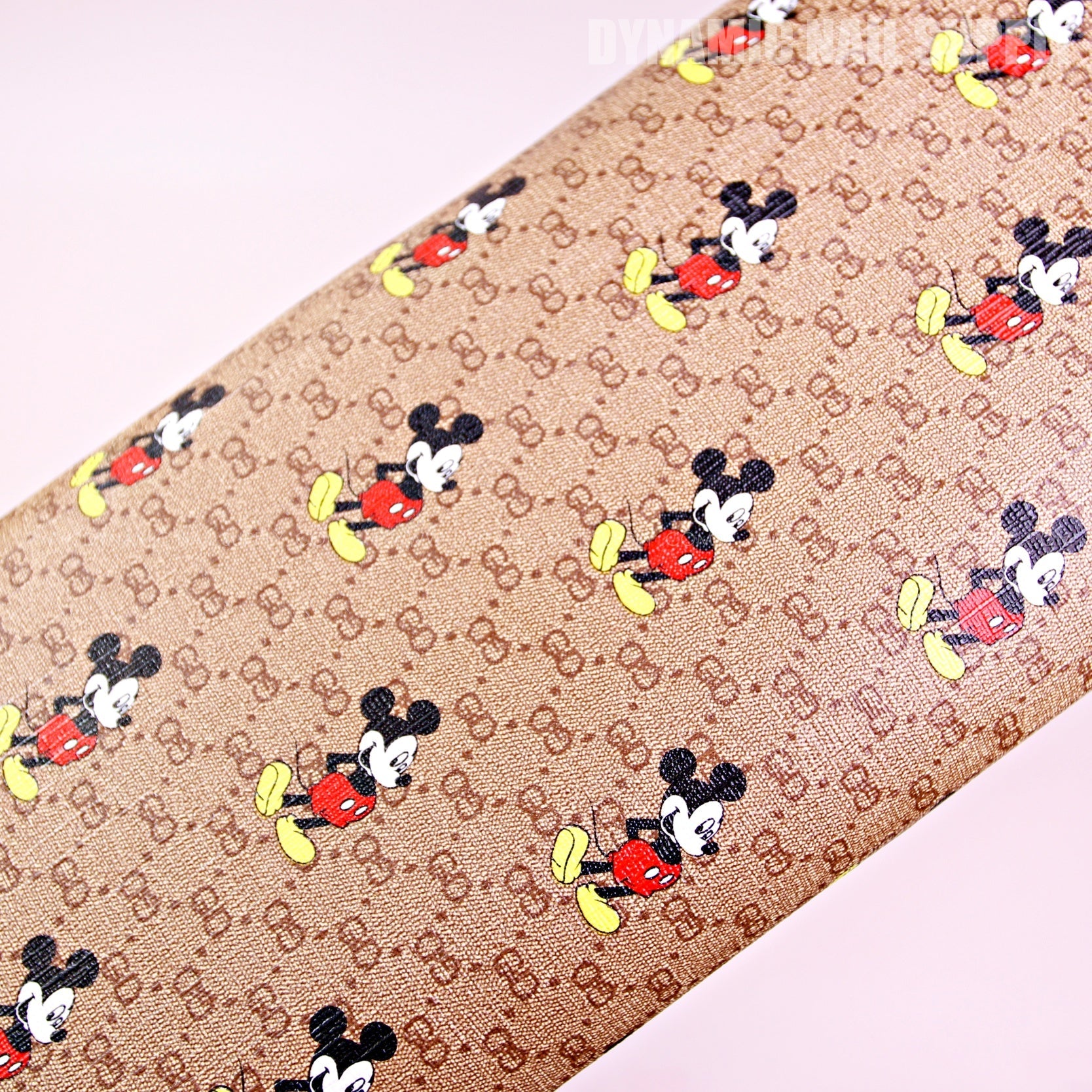 (M005 - GCI/MMouse Pattern) Armrest for Nail Table Manicure and Pedicure Services (Reposabrazos Para Manicura)
